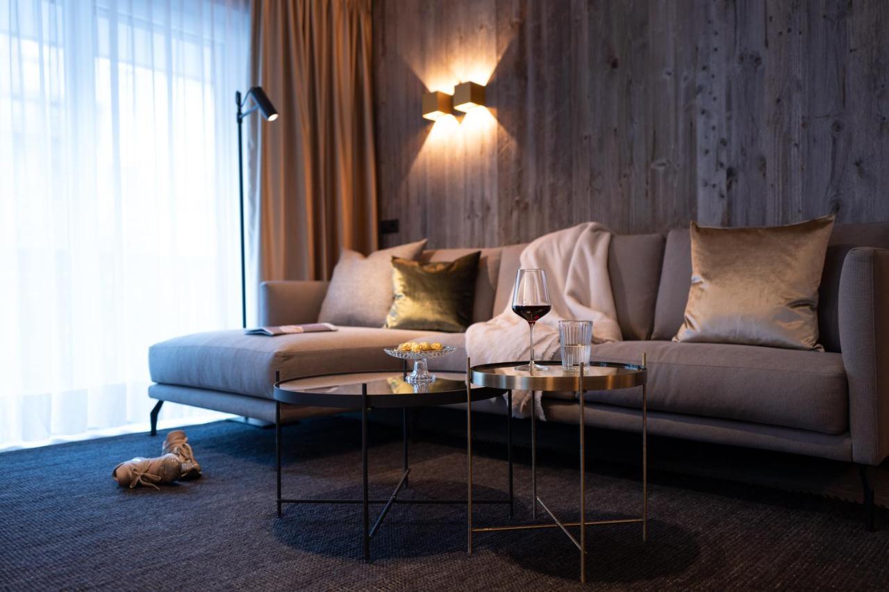 Sissi Suites | Luxury Apartments | 메이른호픈 외부 사진